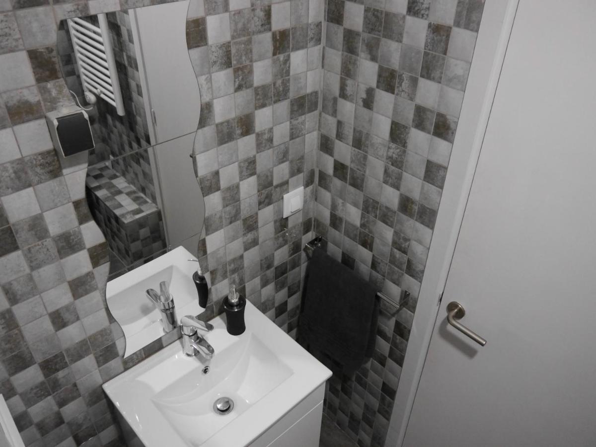 Opo Downtown - Cozy Apartment @Oporto City Center ภายนอก รูปภาพ